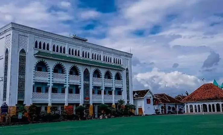 Pondok Pesantren Kedunglo Kediri