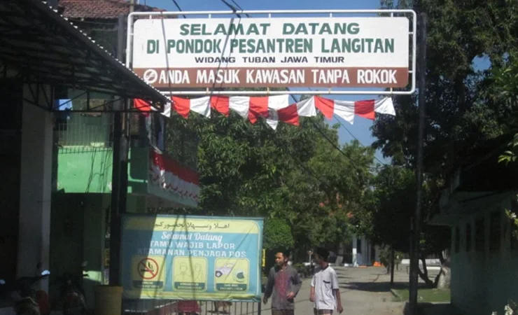 Pondok Pesantren Langitan