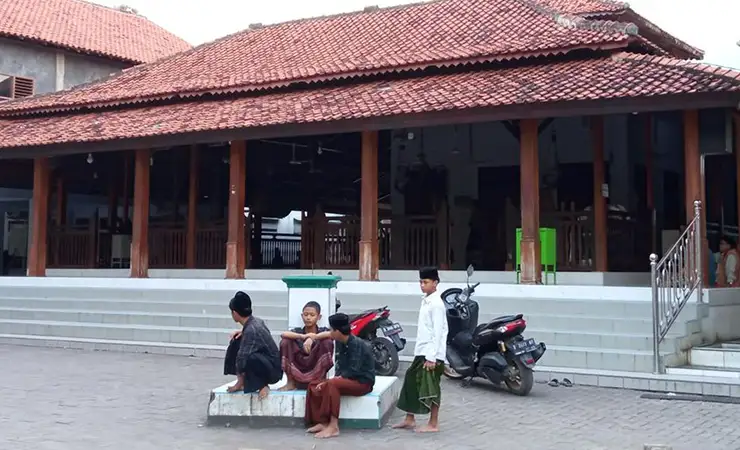 Biaya Masuk Pondok Pesantren Buntet Cirebon Terbaru
