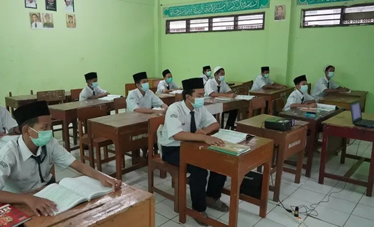 Program Pendidikan di Ponpes Asshiddiqiyah