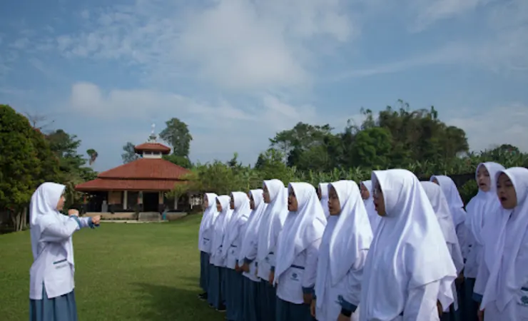 Syarat Masuk SMA Al Bayan Sukabumi